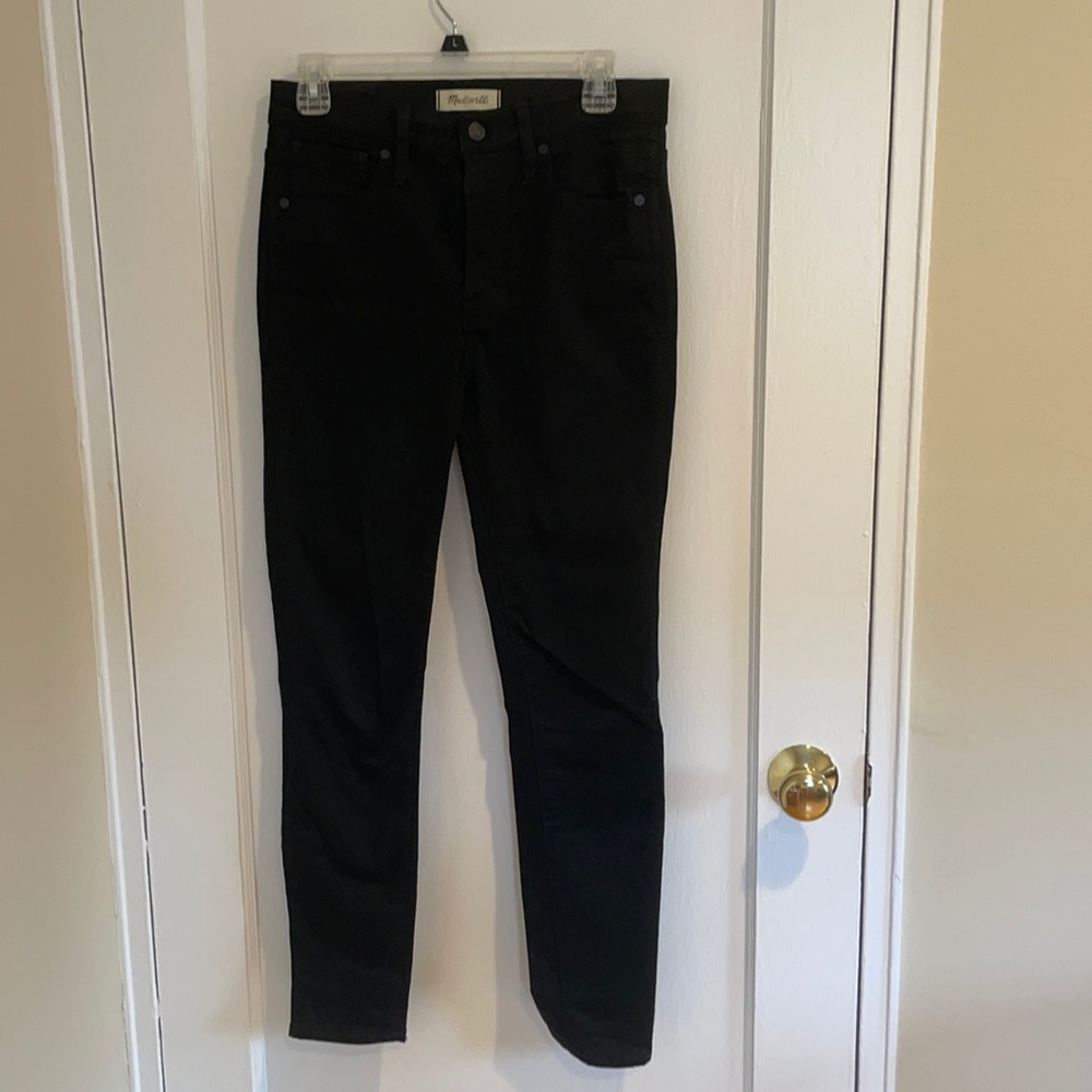 10’’ high rise skinny jeans from madewell. Size 27